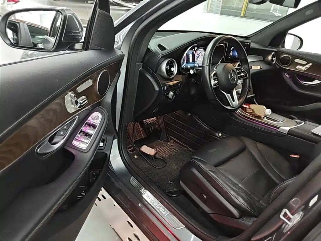 Mercedes-Benz GLC 2020 GLC 300 L 4MATIC Dynamic фото 16