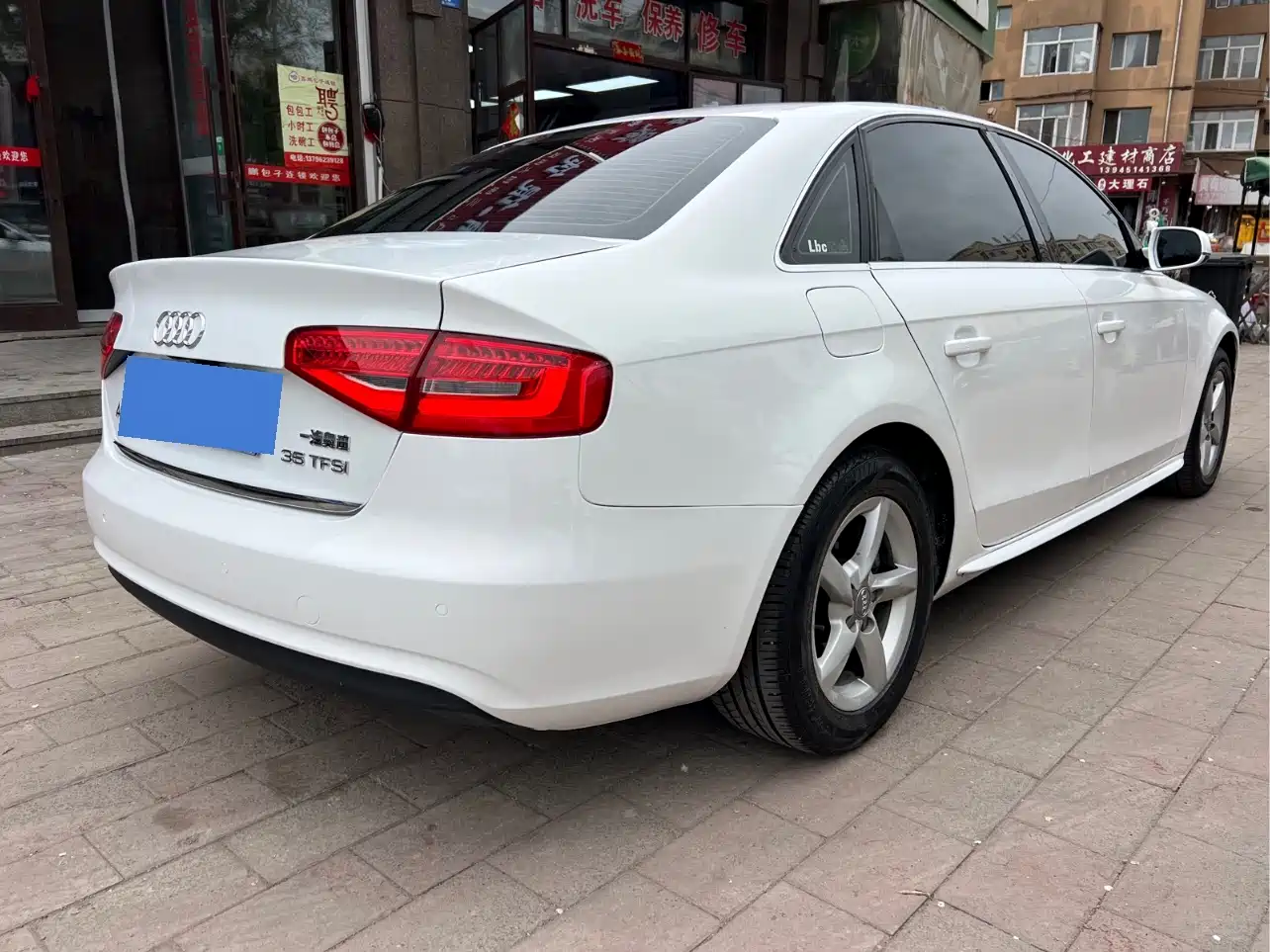 Audi A4L 2013 35 TFSI Automatic Comfort фото 4
