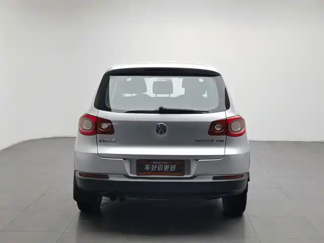 Volkswagen Tiguan 2012 1.8TSI Manual 2WD Metro Edition — фото 4