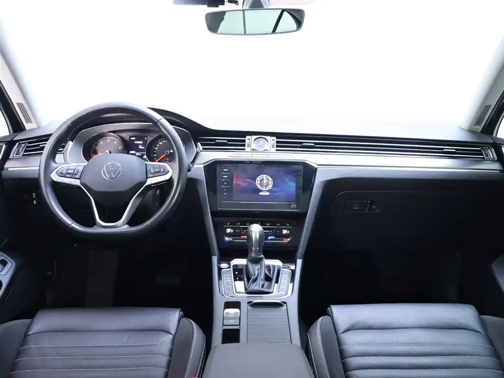 Volkswagen Magotan 2020 330TSI DSG Leading фото 13