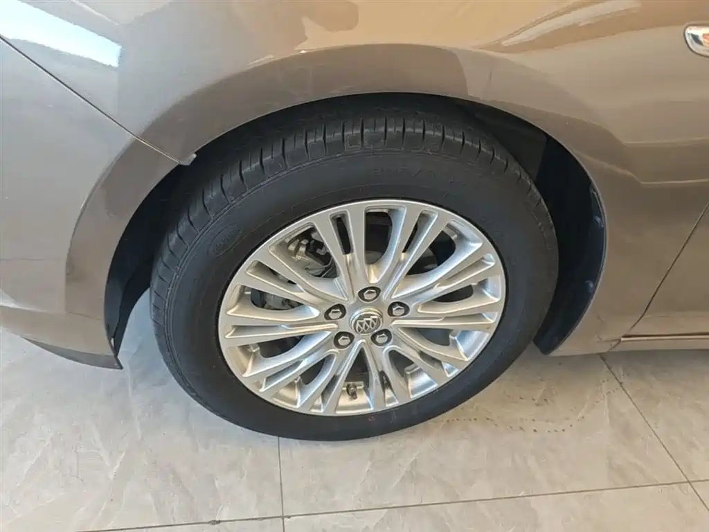 Buick Excelle 2017 15N Manual Elite фото 23