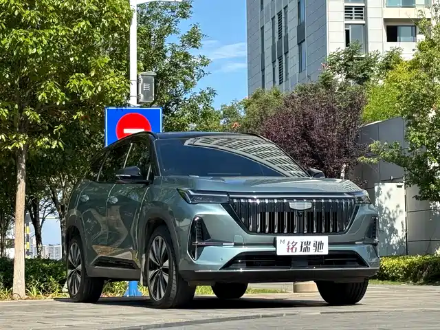 Geely Boyue L 2025 4th Gen 1.5TD DCT Splendor — фото 3