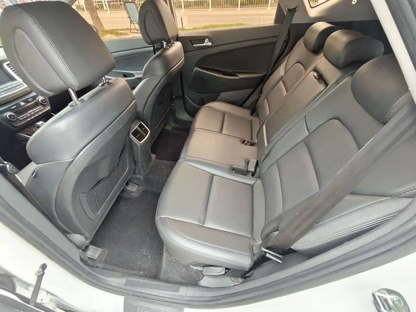 Hyundai Tucson 2018 1.6T DCT 2WD 15th Anniversary Special Edition фото 11