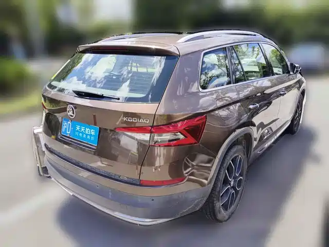Škoda Kodiaq 2018 Facelift TSI330 7-seat 2WD Premium Luxury Edition — фото 2