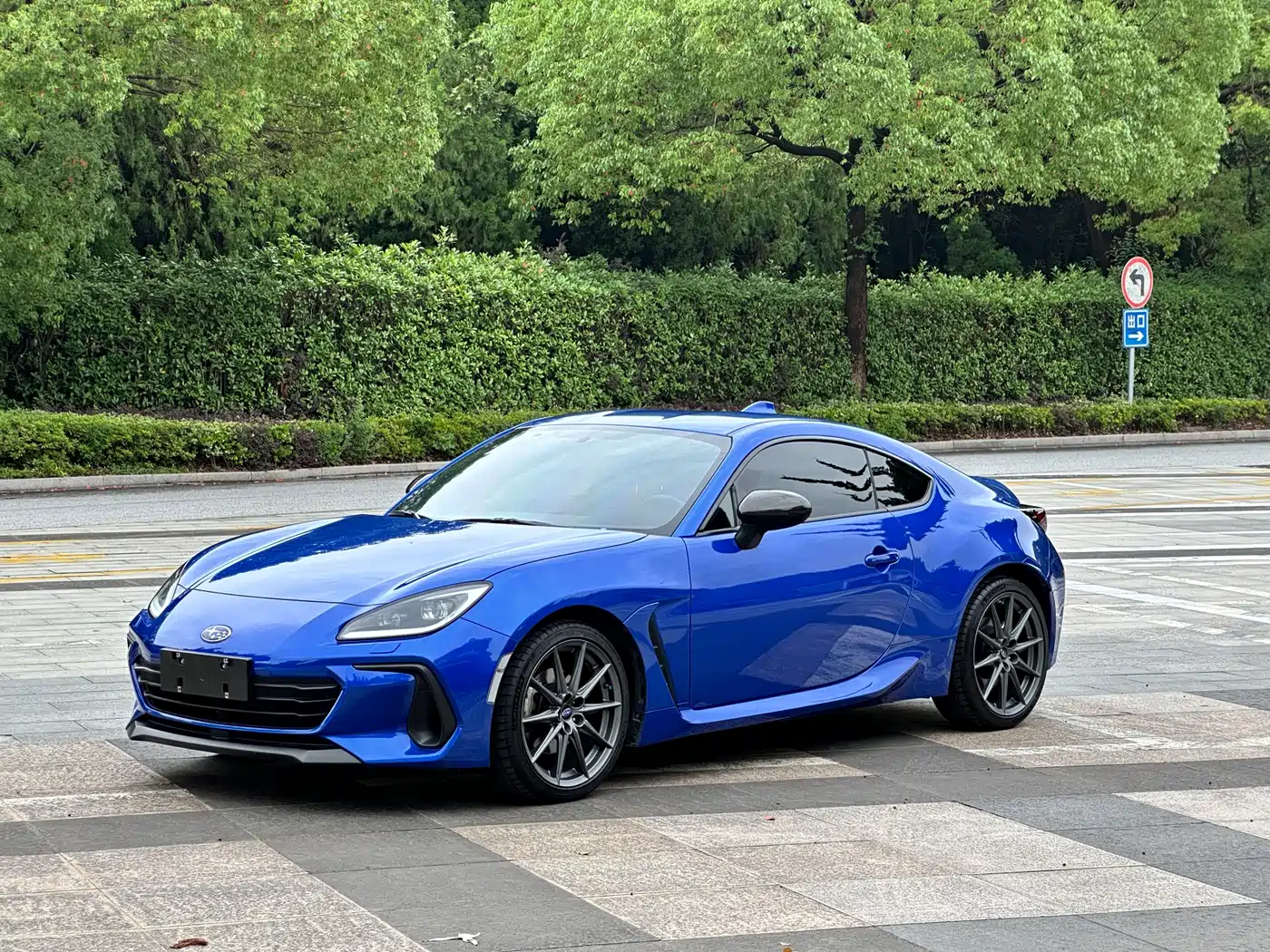 Subaru BRZ 2022 2.4L Manual