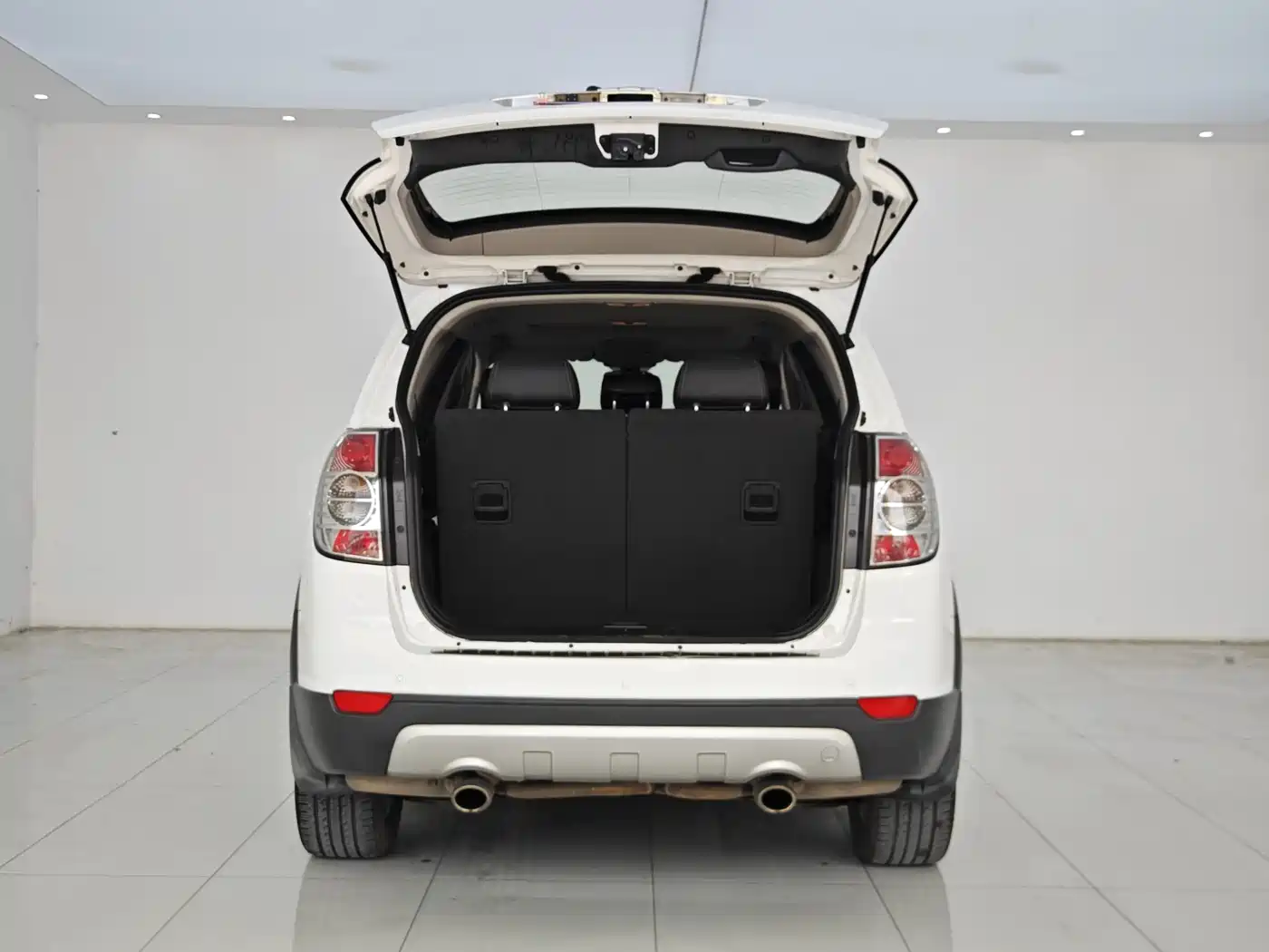 Chevrolet Captiva 2012 2.4L 4WD Flagship Edition 7-Seater фото 23