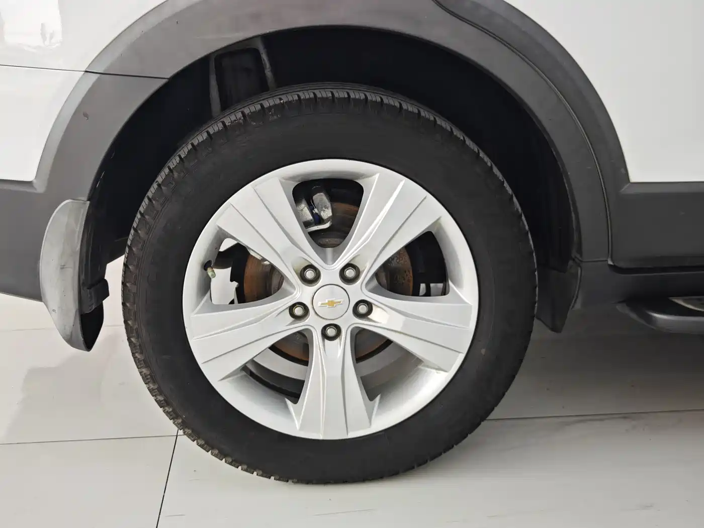 Chevrolet Captiva 2012 2.4L 4WD Flagship Edition 7-Seater фото 17