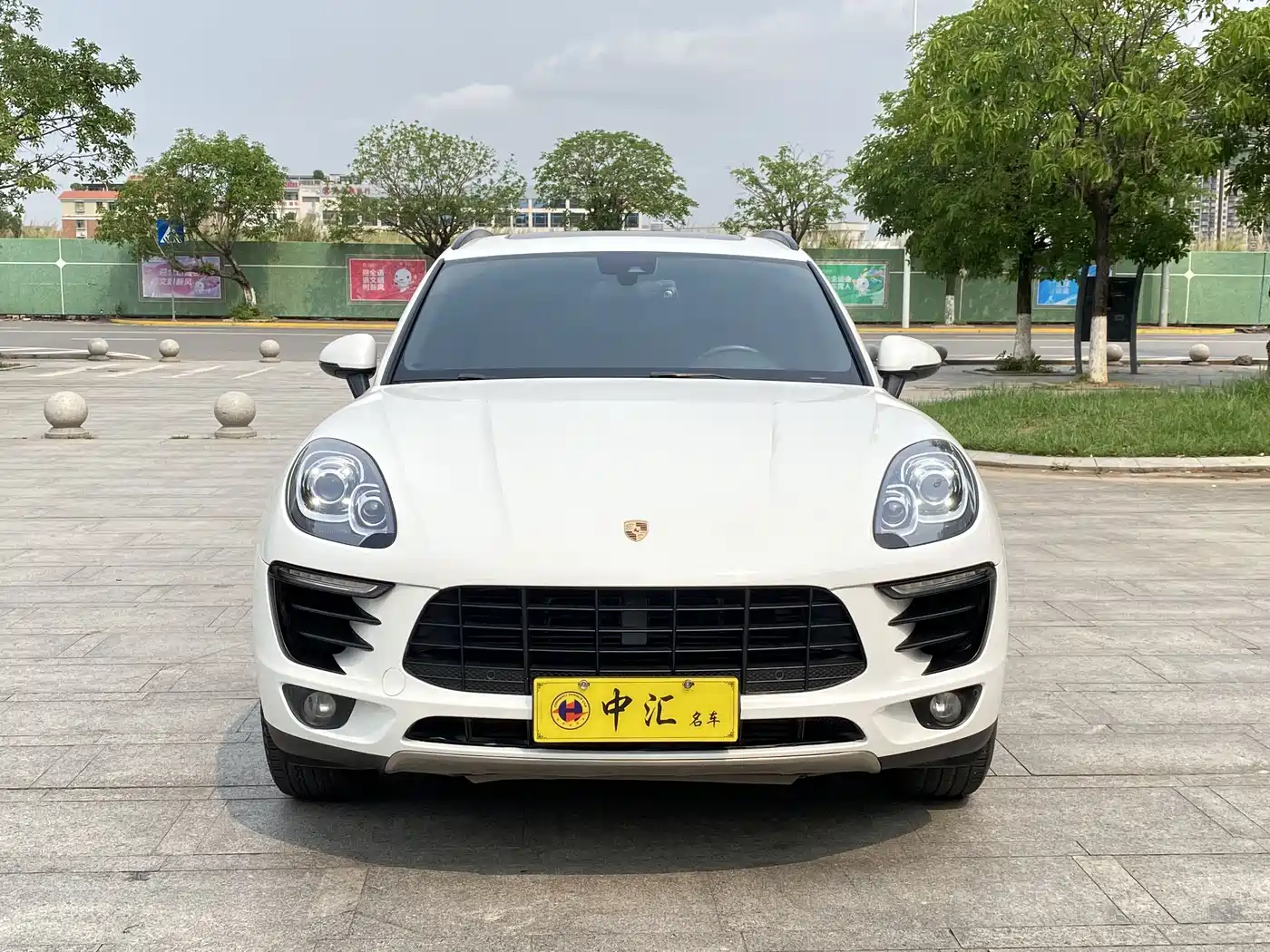 Porsche Macan 2017 Macan 2.0T фото 2