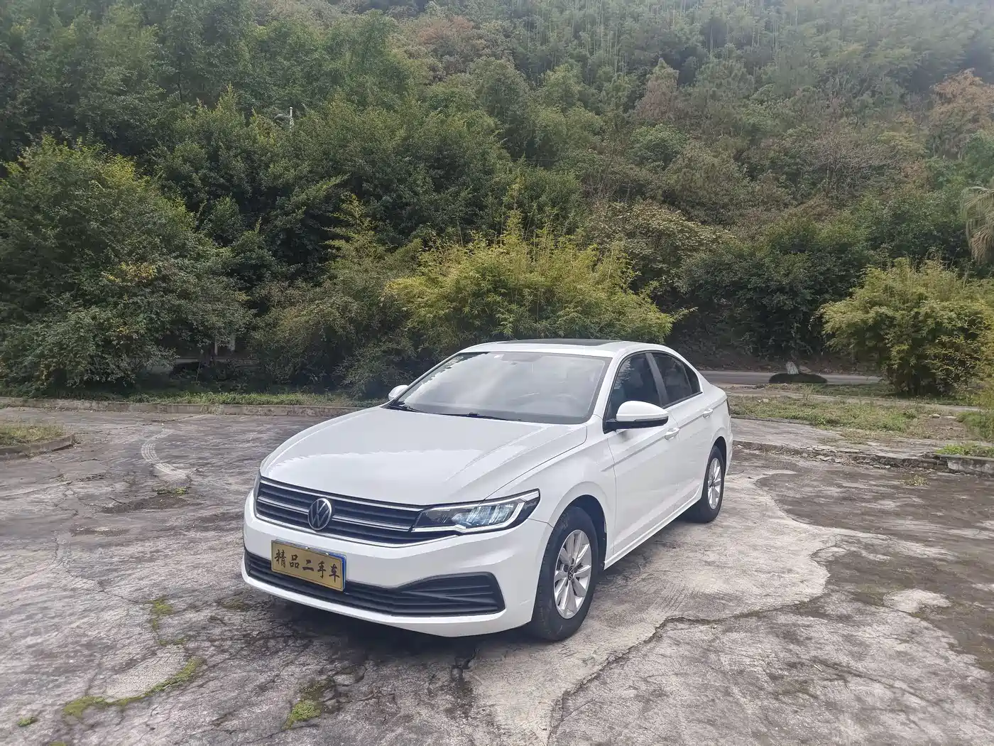 Volkswagen Bora 2021 1.5L Automatic Luxury Smart Edition фото 2