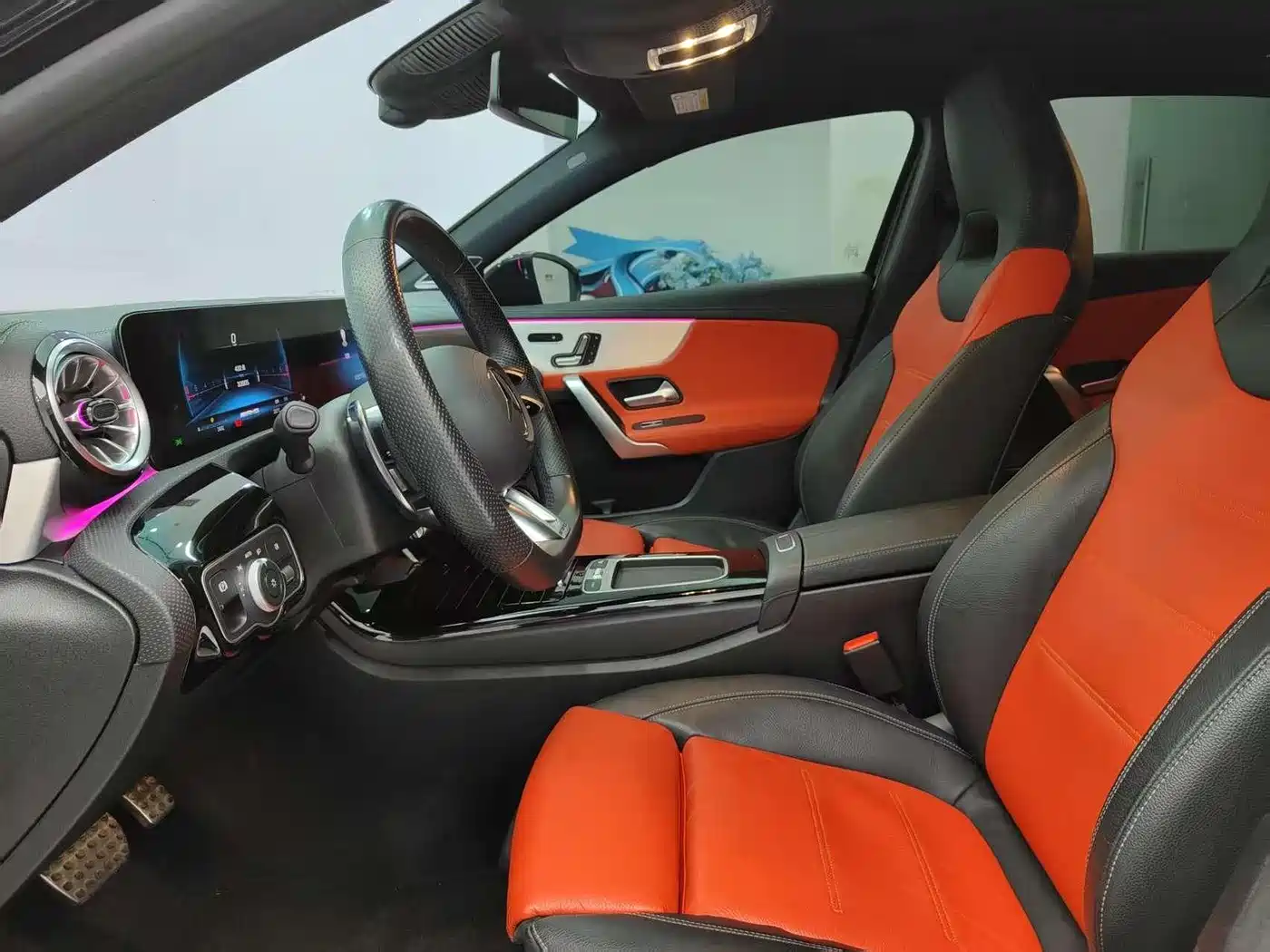 Mercedes-Benz A-Class AMG (Import) 2024 AMG A 35 4MATIC фото 12
