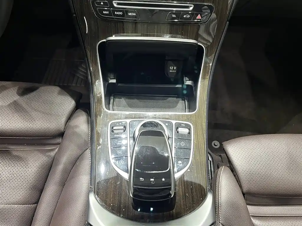 Mercedes-Benz GLC 2019 GLC 260 L 4MATIC Dynamic фото 17