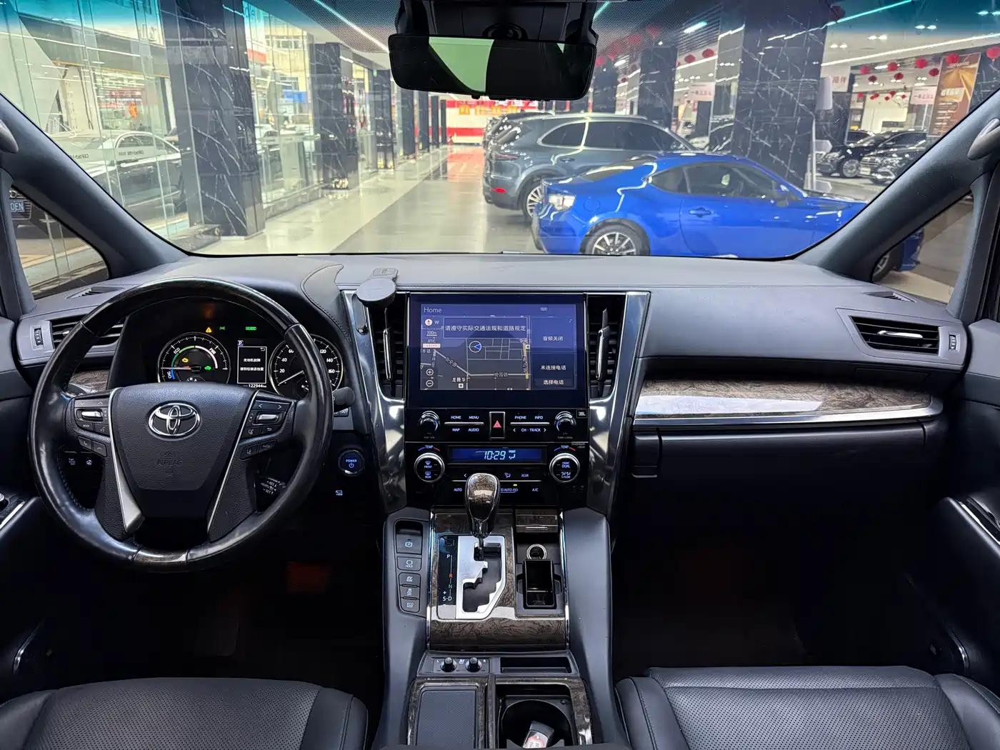 Toyota Alphard 2021 Hybrid 2.5L Premium фото 7
