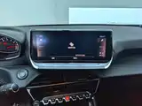 Photo 13 - Peugeot 2008