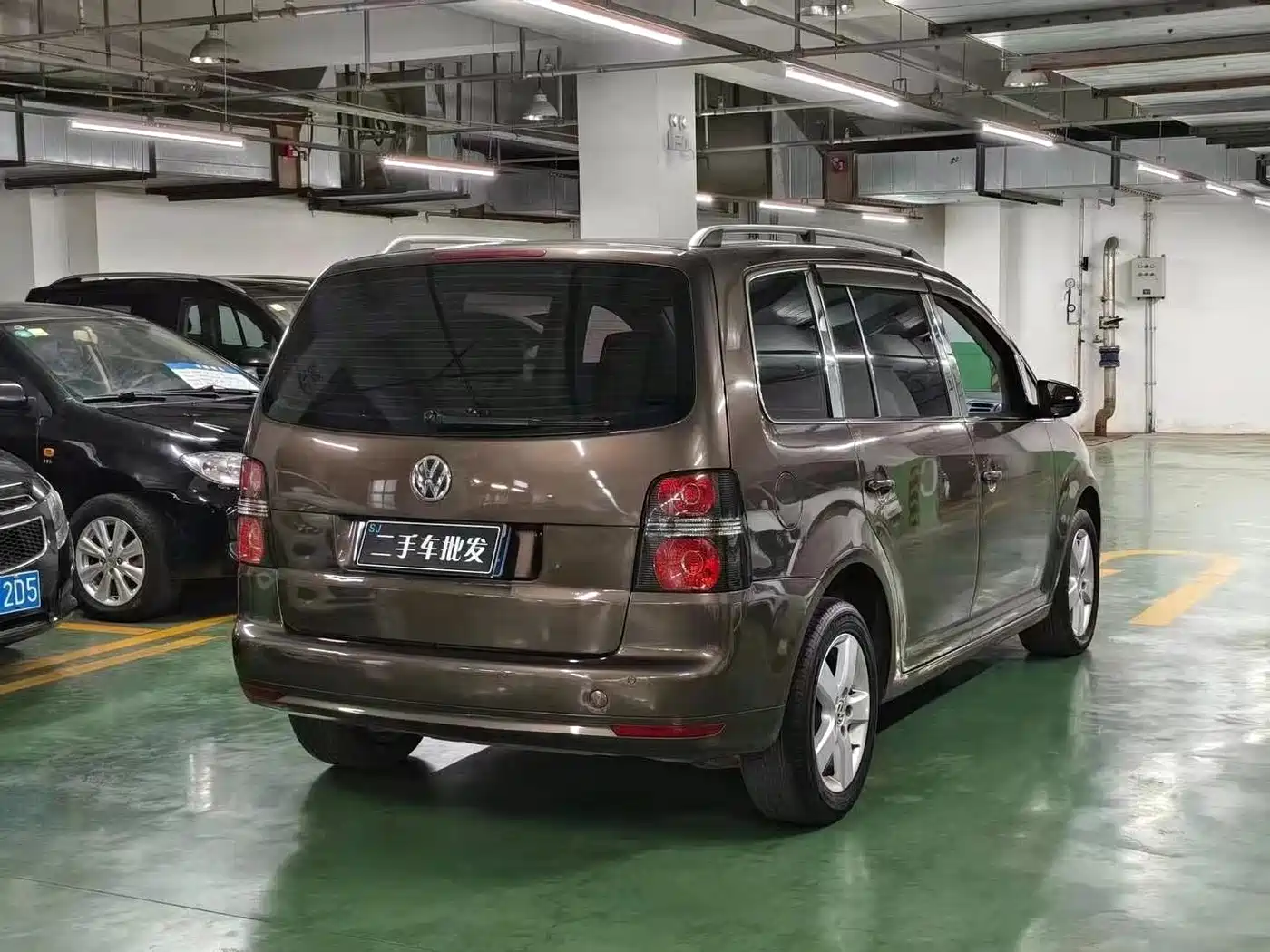 Volkswagen Touran 2013 1.4T Manual Trend 5-seater фото 7