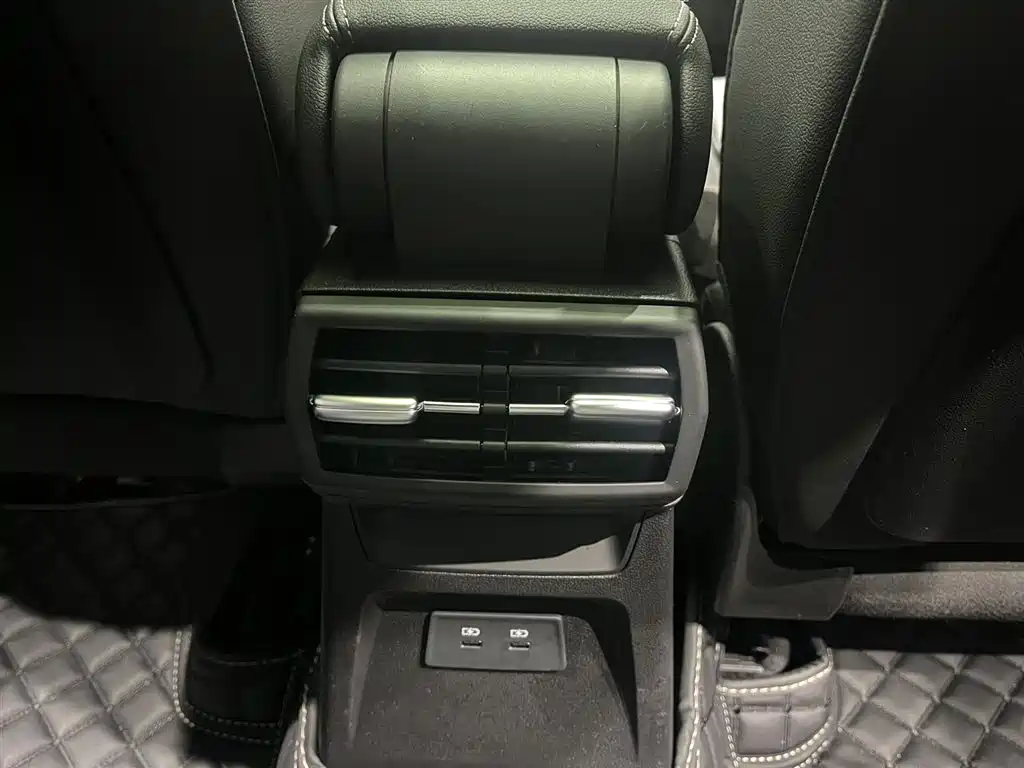 Audi A3 2024 Model Sportback 35 TFSI Fashion Sport фото 17