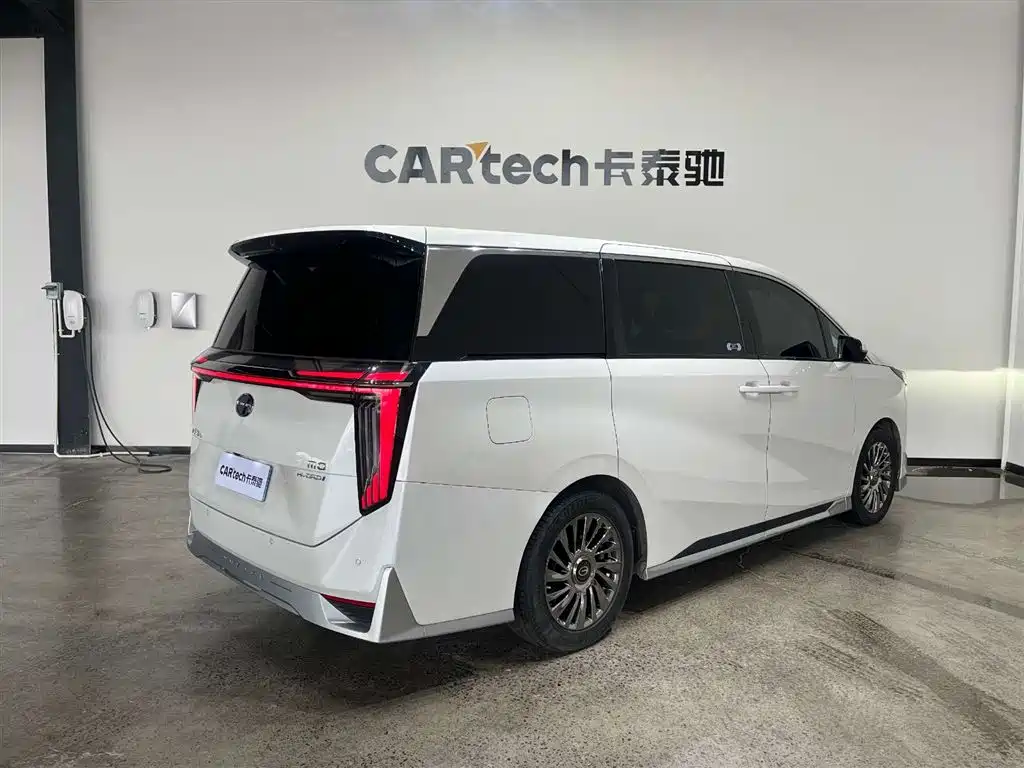 GAC Trumpchi Trumpchi M8 2023 Model Master Series Hybrid Royal Edition фото 5