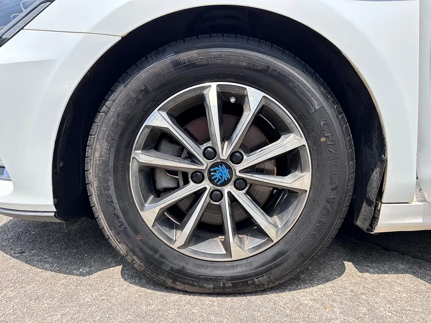 BYD Qin Pro New Energy 2019 2018 DM 1.5TI Automatic Smart Connected Sharp Edition
