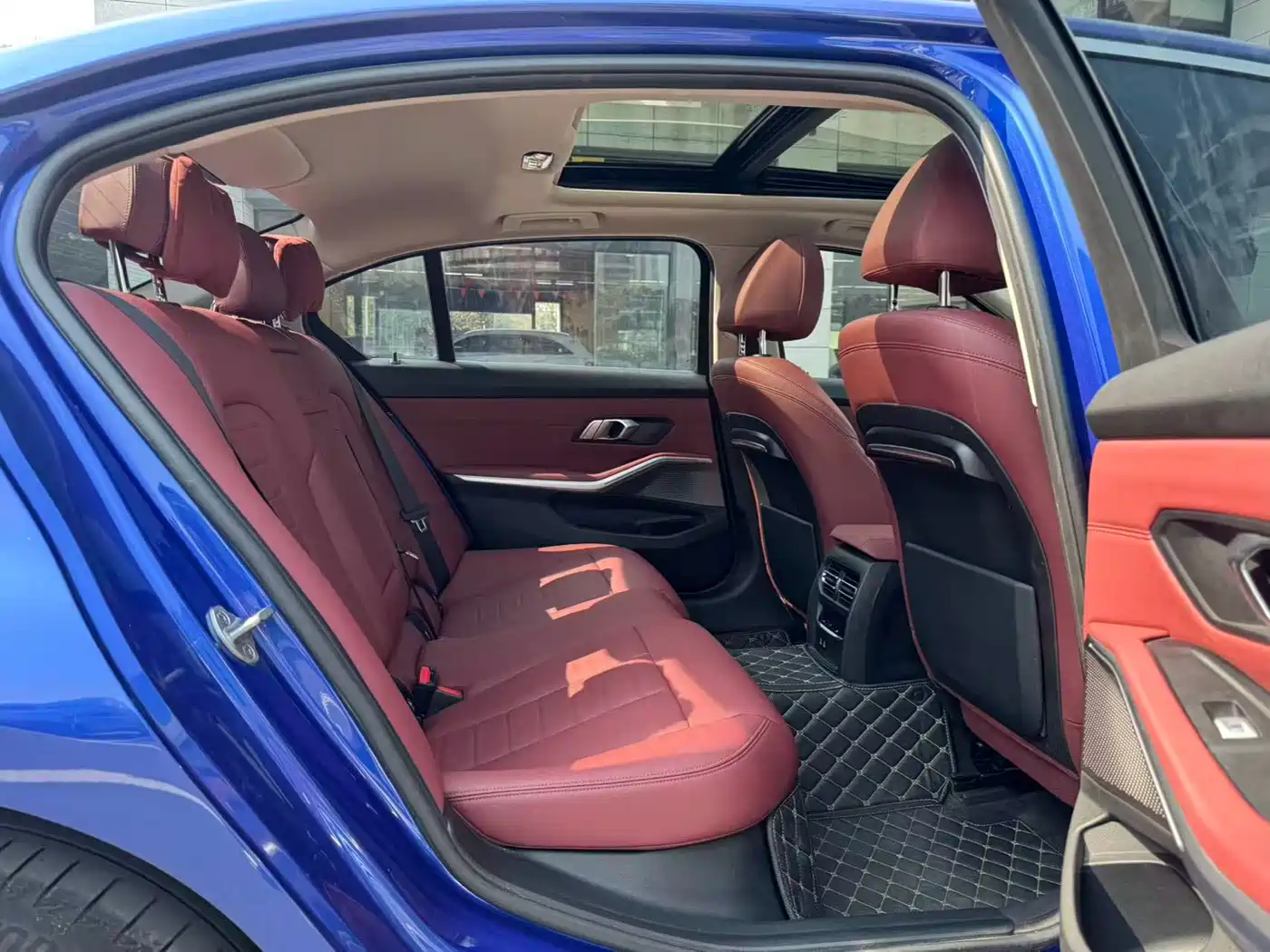 BMW 3 Series 2021 325Li xDrive M Sport Package фото 5