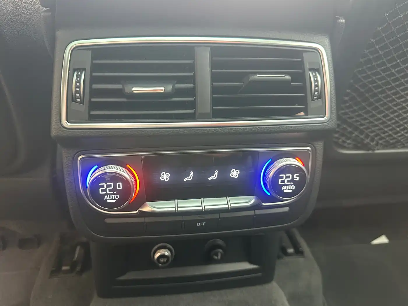 Audi Q7 2019 55 TFSI Premium фото 13
