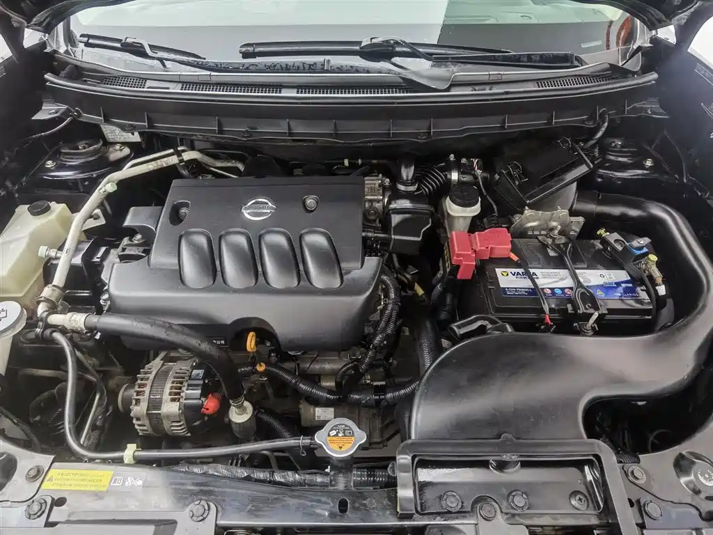 Dongfeng Fengdu MX6 2016 2.0L Manual 2WD Pilot Edition фото 6