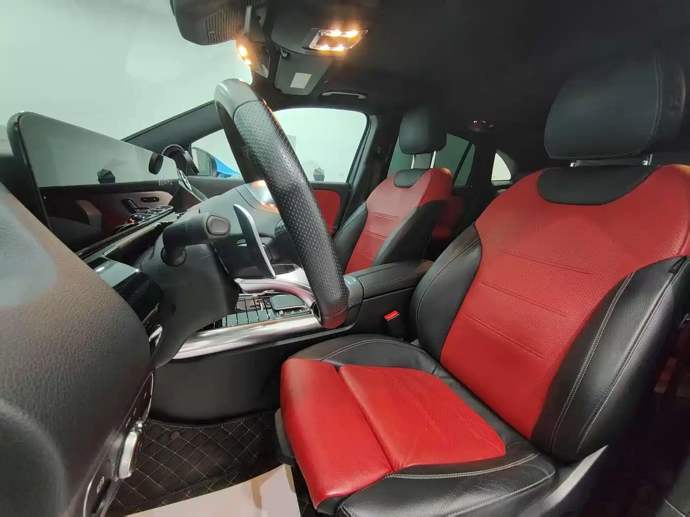 Mercedes-Benz GLA AMG 2021 AMG GLA 35 4MATIC фото 5
