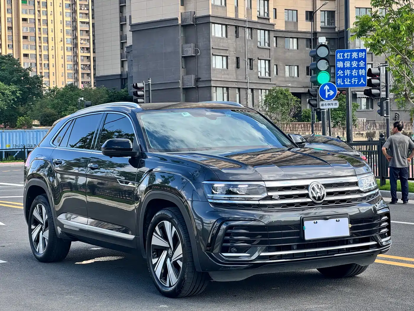 Volkswagen Teramont 2022 Teramont X 380TSI 4MOTION Premium Luxury фото 3