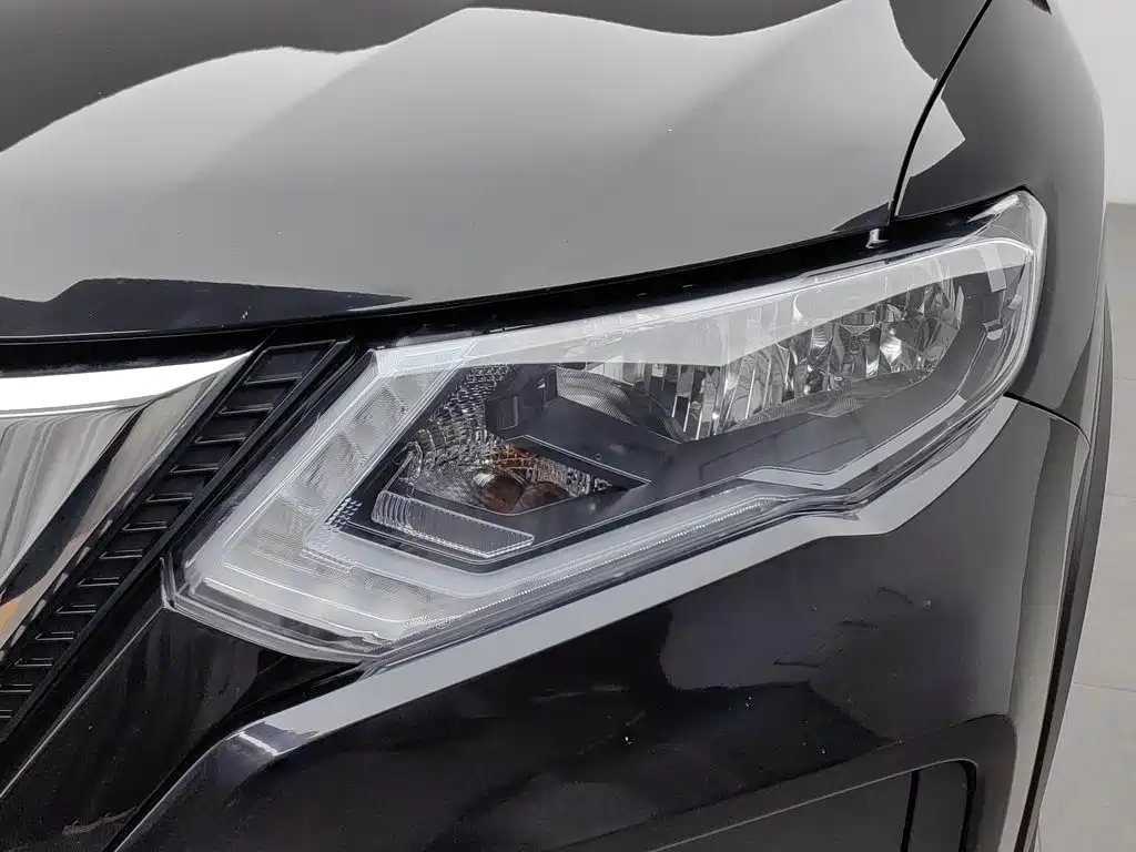 Фото 7 - Nissan X-Trail