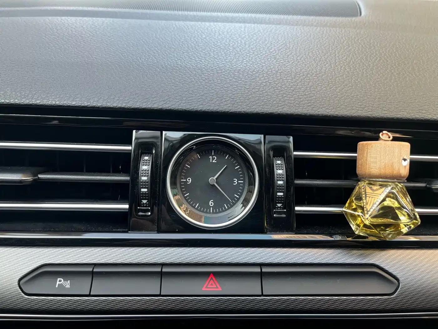 Volkswagen Magotan 2020 330TSI DSG Leading фото 38