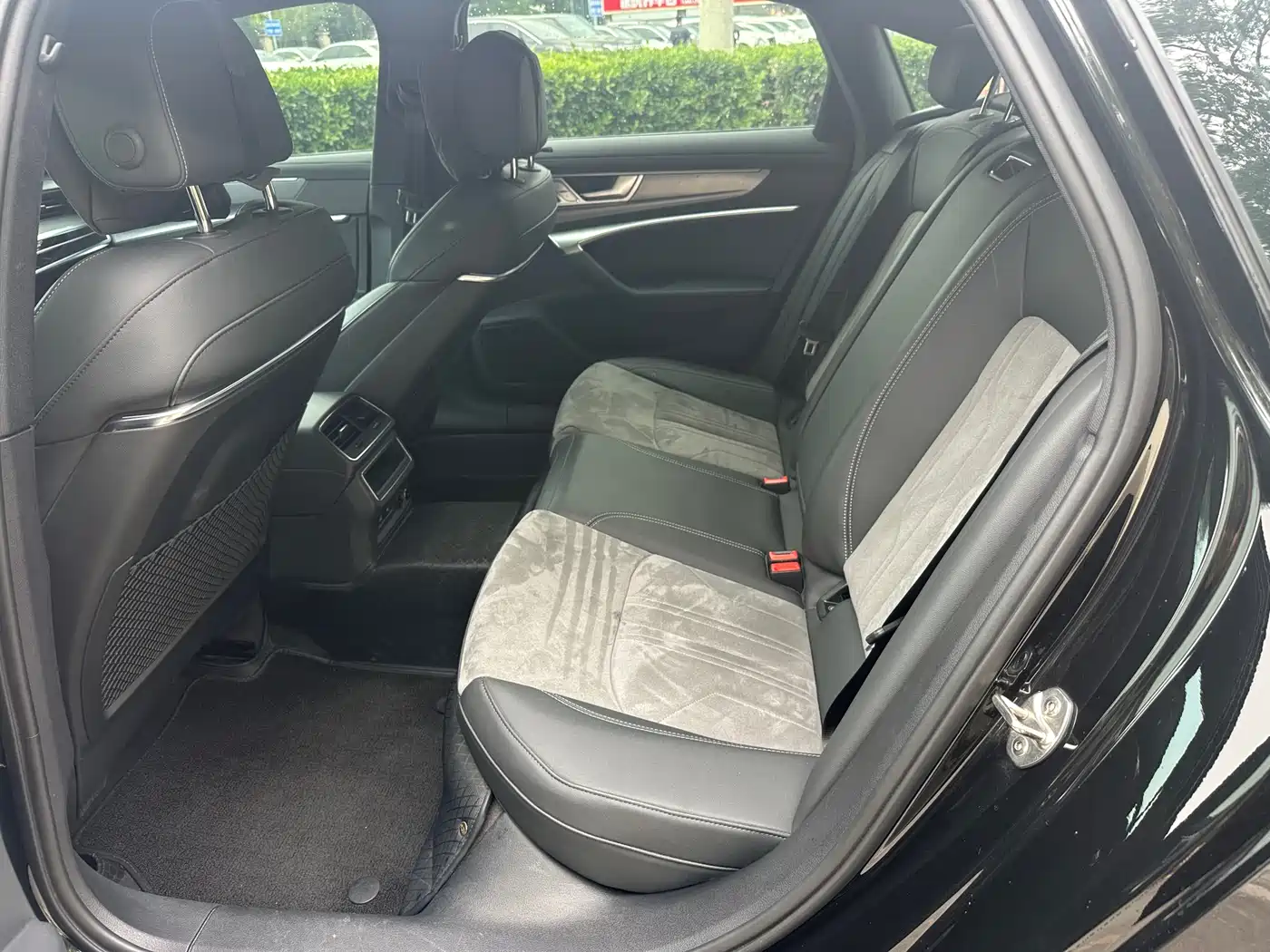 Audi A6L 2025 Model Year Facelift 40 TFSI Luxury Sport фото 10