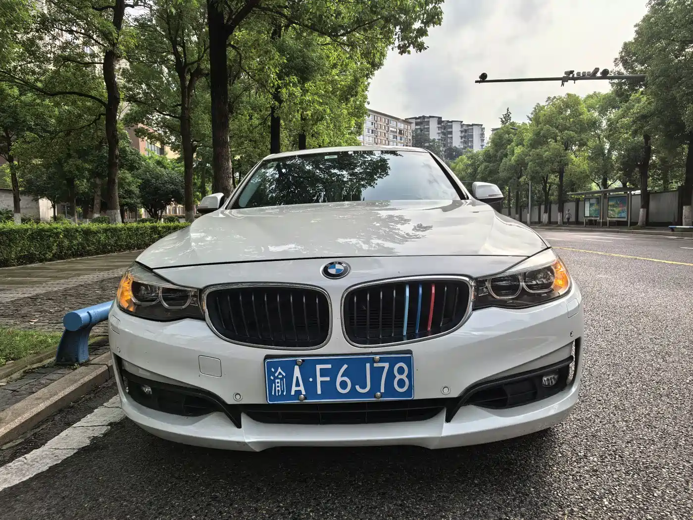 BMW 3 Series GT 2018 320i Fashion фото 2