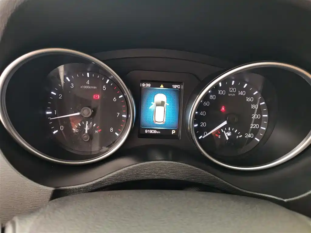 Haval H6 Coupe 2016 Blue Label 1.5T Automatic 2WD Urban фото 12