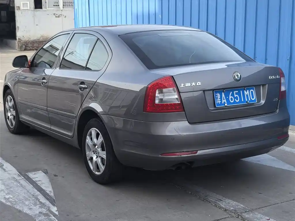 Škoda Octavia 2013 2.0L Automatic Elite Edition фото 6