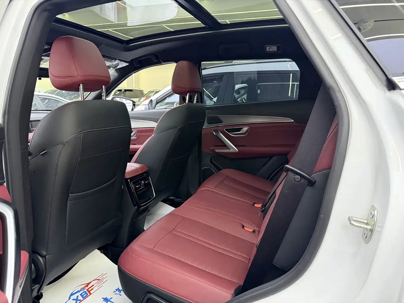 Jetour X70 PLUS 2026 2025 Champion Edition 1.5T DCT Champion PRO 5-seater