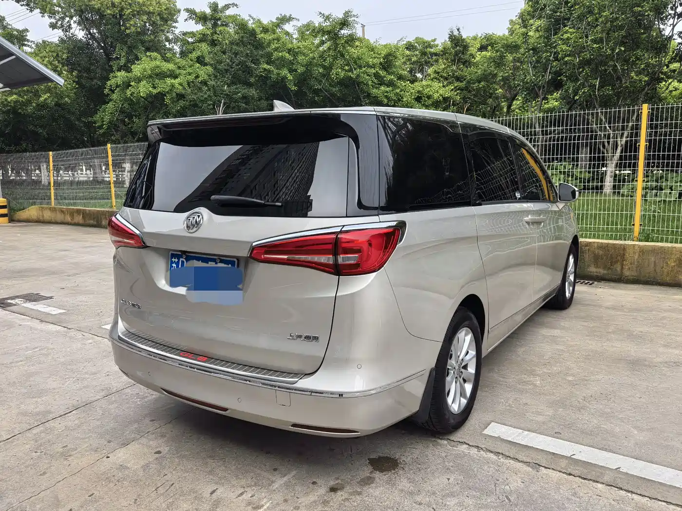Buick GL8 2017 ES 28T Comfort Type China V фото 12