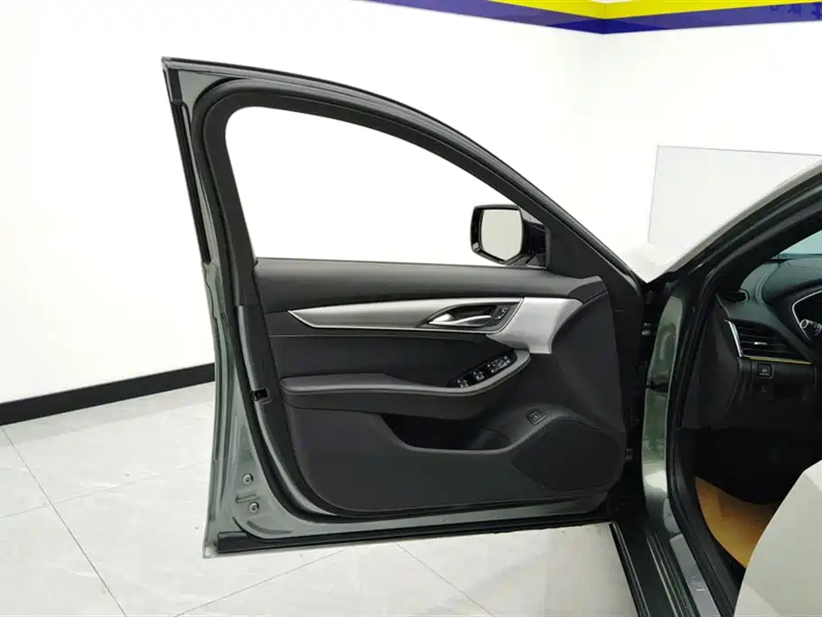 Cadillac CT5 2023 28T Luxury Style (Standard Edition) фото 7