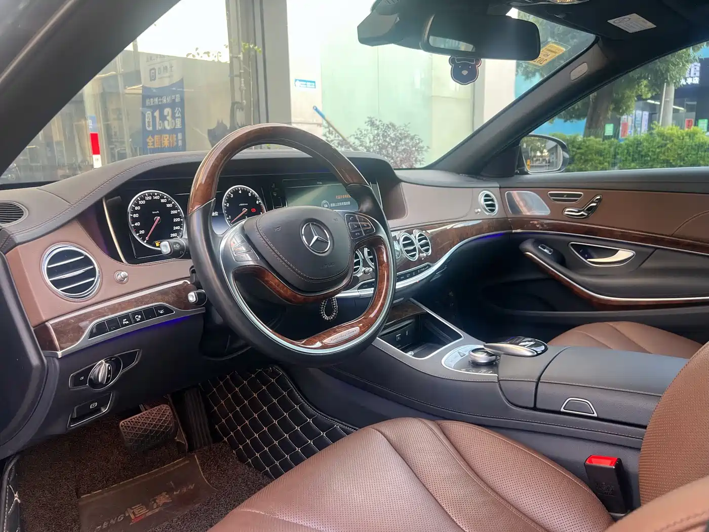 Mercedes-Benz S-Class 2017 S 320 L Luxury фото 4