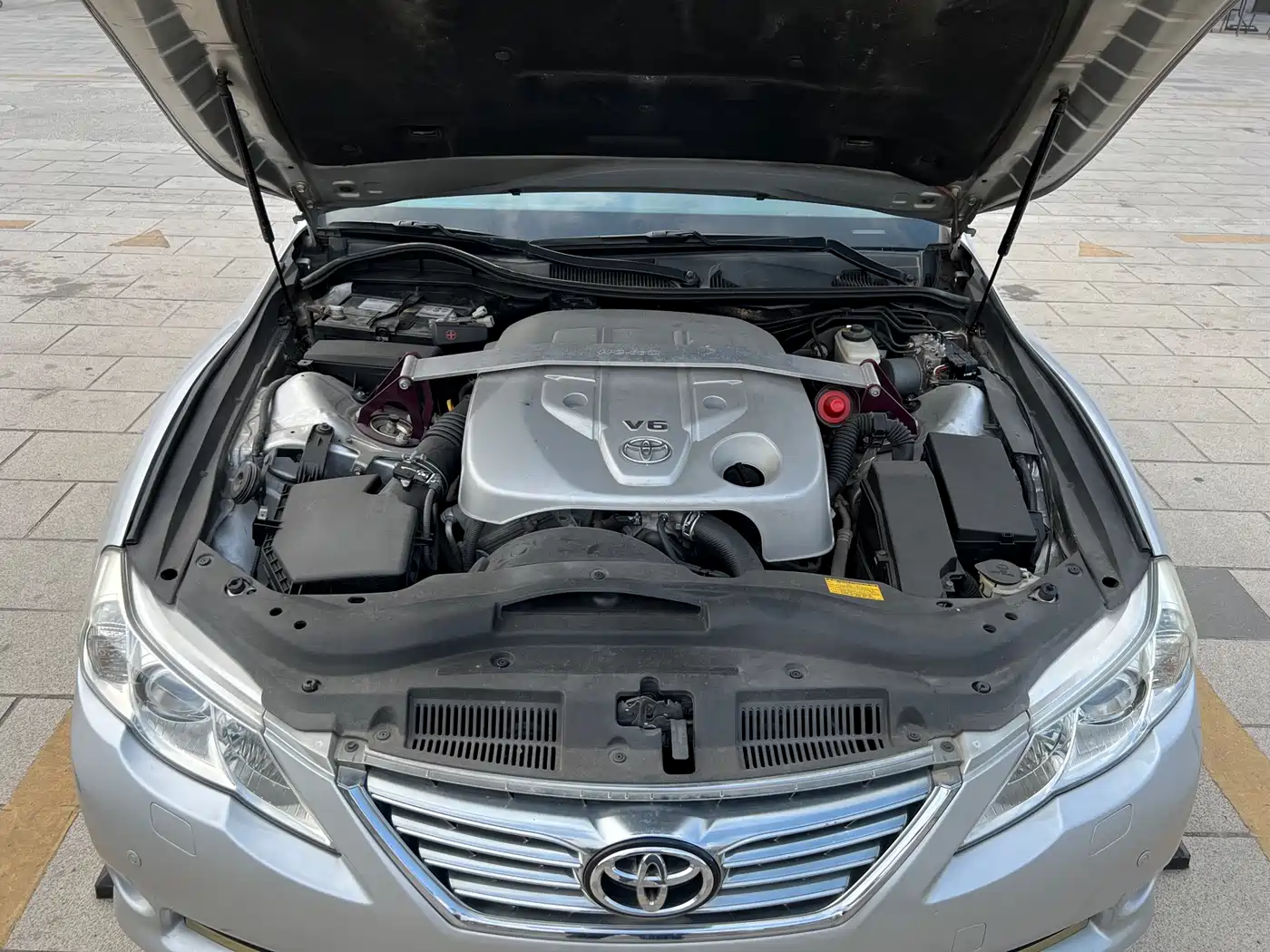 Toyota Reiz 2010 2.5V Elegance Elite Edition фото 19