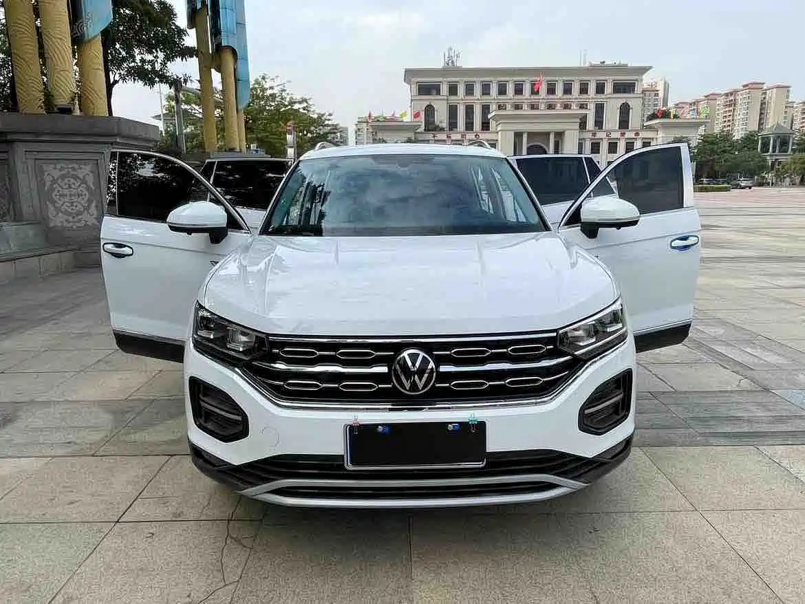 Volkswagen Tayron 2022 330TSI 2WD Luxury Smart Connect Edition фото 16