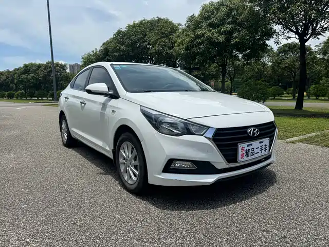  Hyundai Hyundai Verna 2016 1.4L Manual Cool Edition GLS
