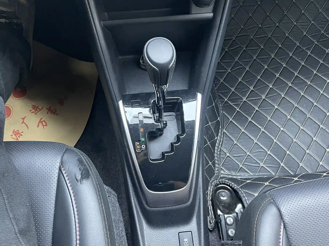 Toyota YARiS L Zhi Xuan 2022 Zhi Xuan X 1.5L CVT Luxury PLUS Edition фото 10