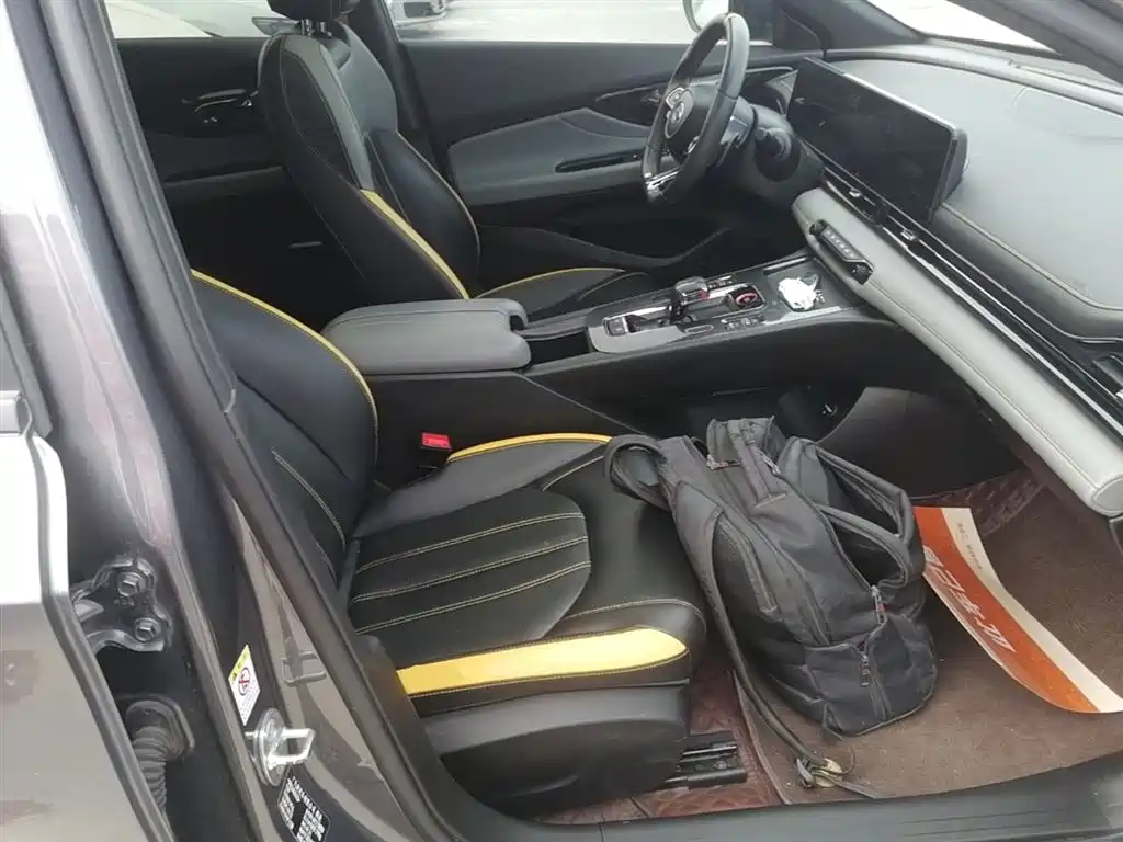 GAC Trumpchi Trumpchi Emkoo 2021 270T DCT J15 Edition фото 25