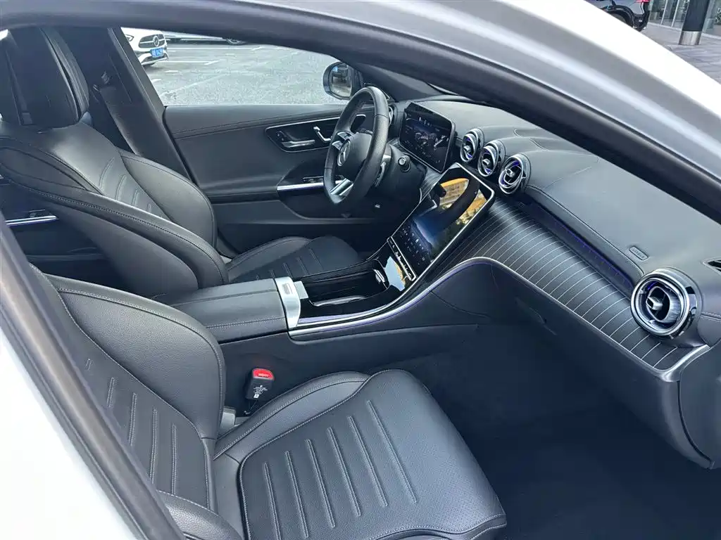 Mercedes-Benz C-Class 2025 C 260 L Night Sport Edition фото 17
