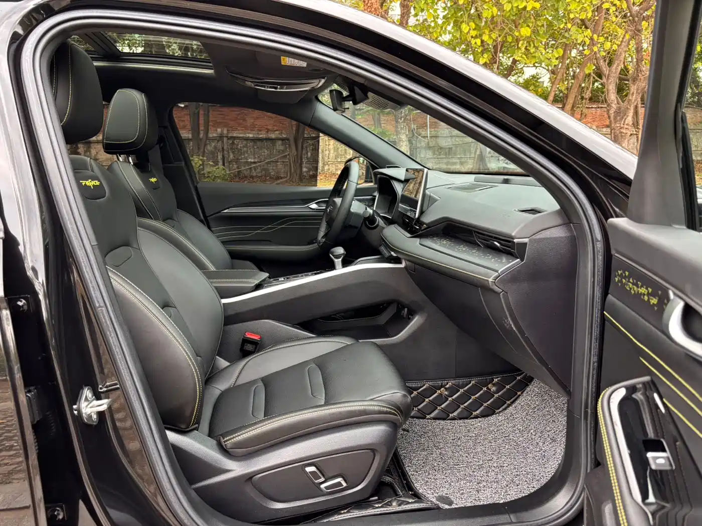 GEELY AUTOMOBILE XINGRUI