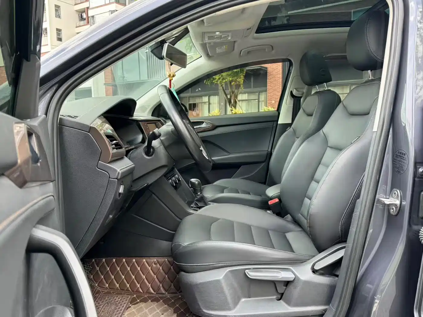 Volkswagen Tharu 2019 280TSI 2WD Comfort Edition China VI фото 9