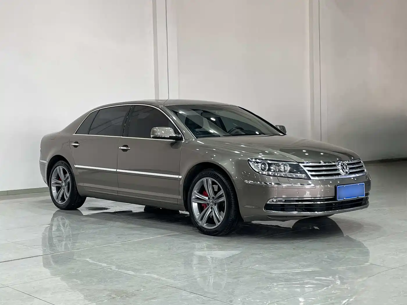Volkswagen Phaeton 2016 2015 Model 3.0L Exclusive Edition
