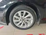 Фото 23 - Toyota Camry