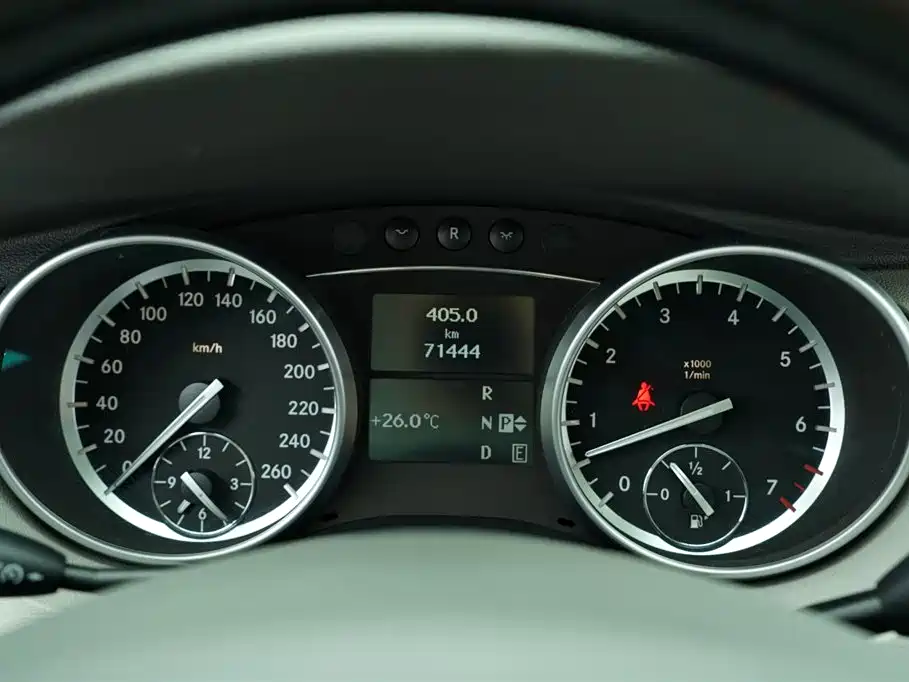 Mercedes-Benz R-Class 2014 R 320 4MATIC Business фото 35