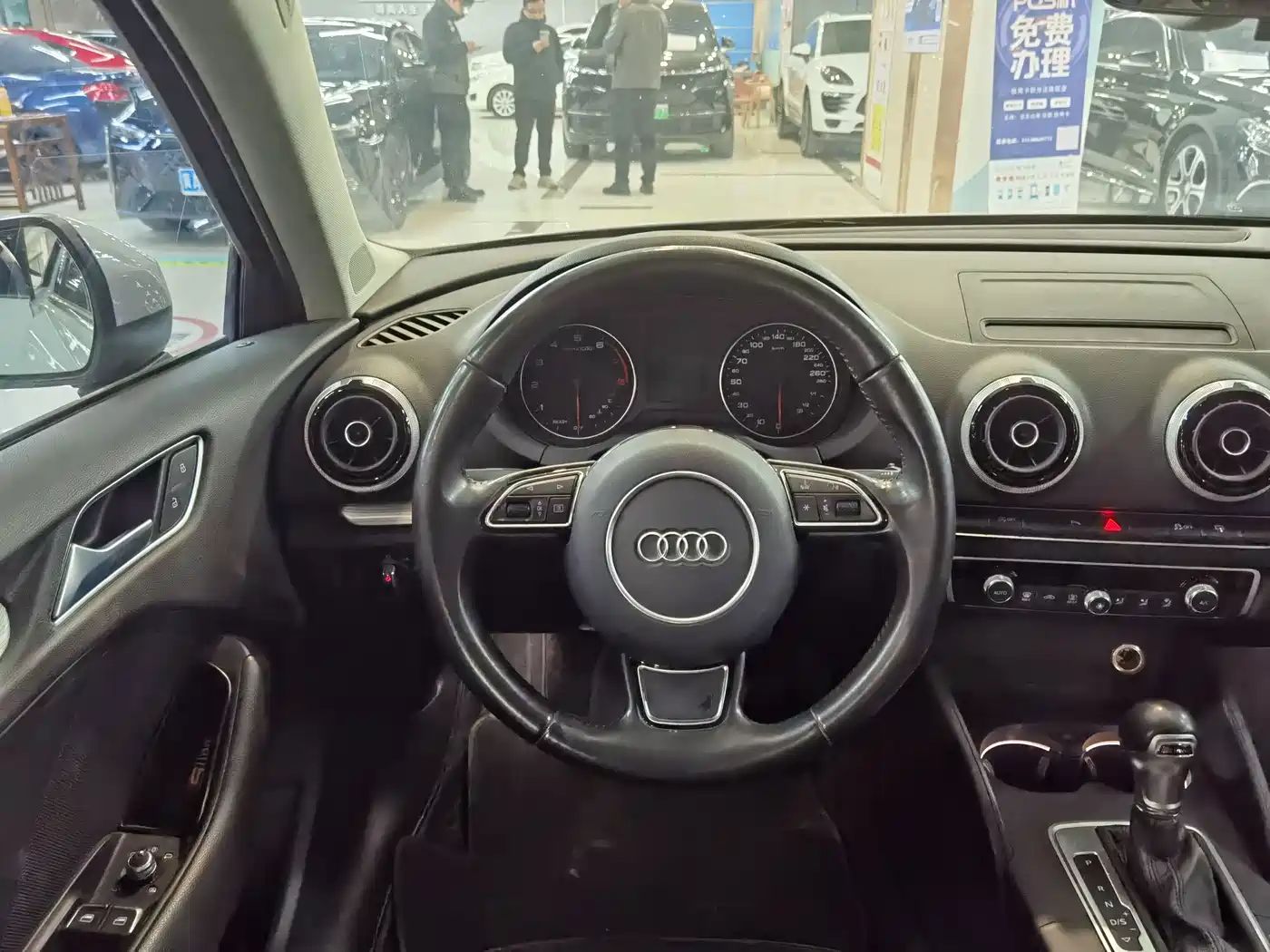 Audi A3 2016 Sportback 35 TFSI Style фото 13