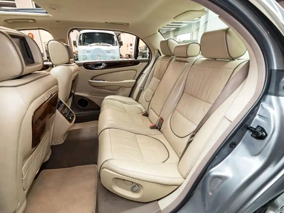 Jaguar XJ 2008 2007 Model XJ6L 3.0 Royal Long Wheelbase