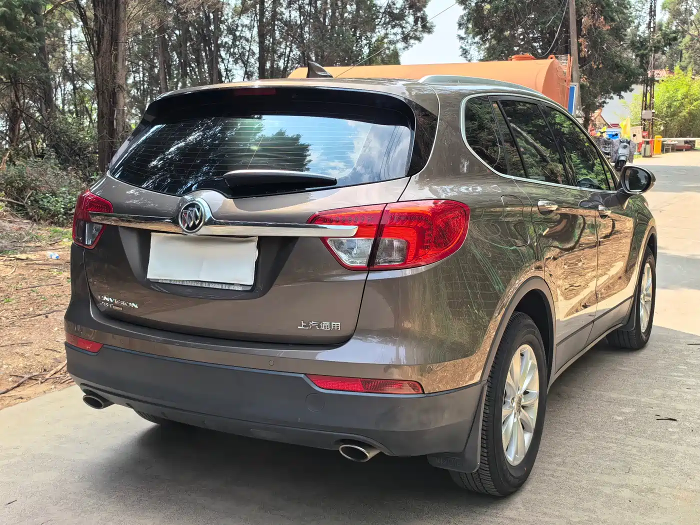 Buick Envision Plus 2017 28T AWD Luxury фото 9